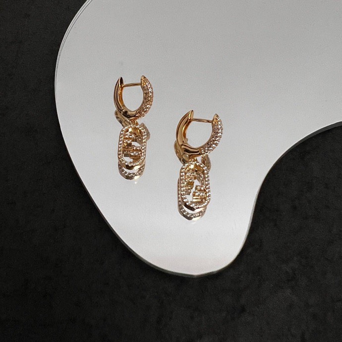 Fendi earring 10lyr20 (1)